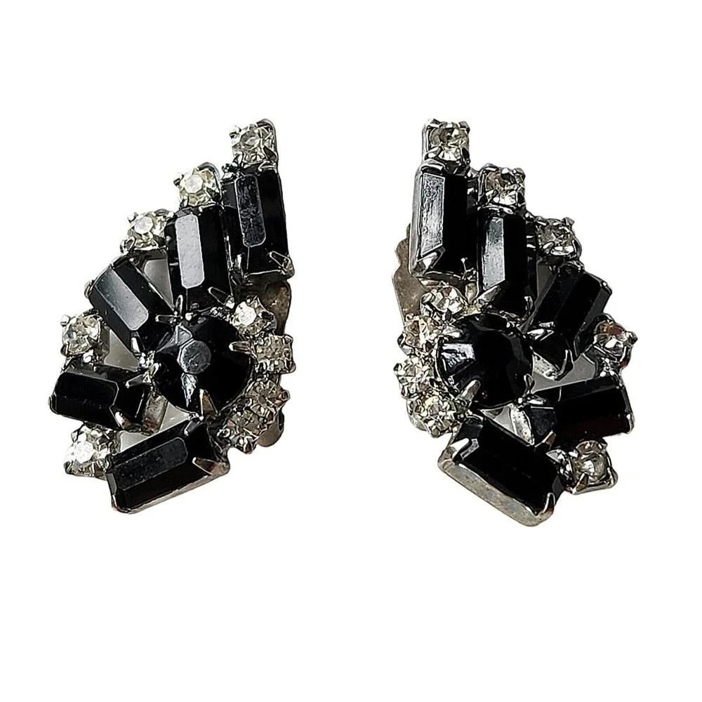 Weiss Signed Black Clear Rhinestones Clip On Vintage Earrings 1.5